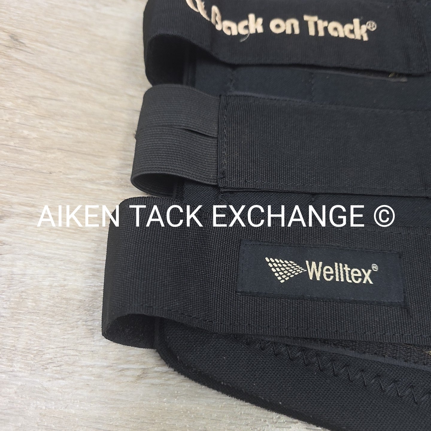 Back On Track Royal Padded Hock Wraps Deluxe, Size Medium