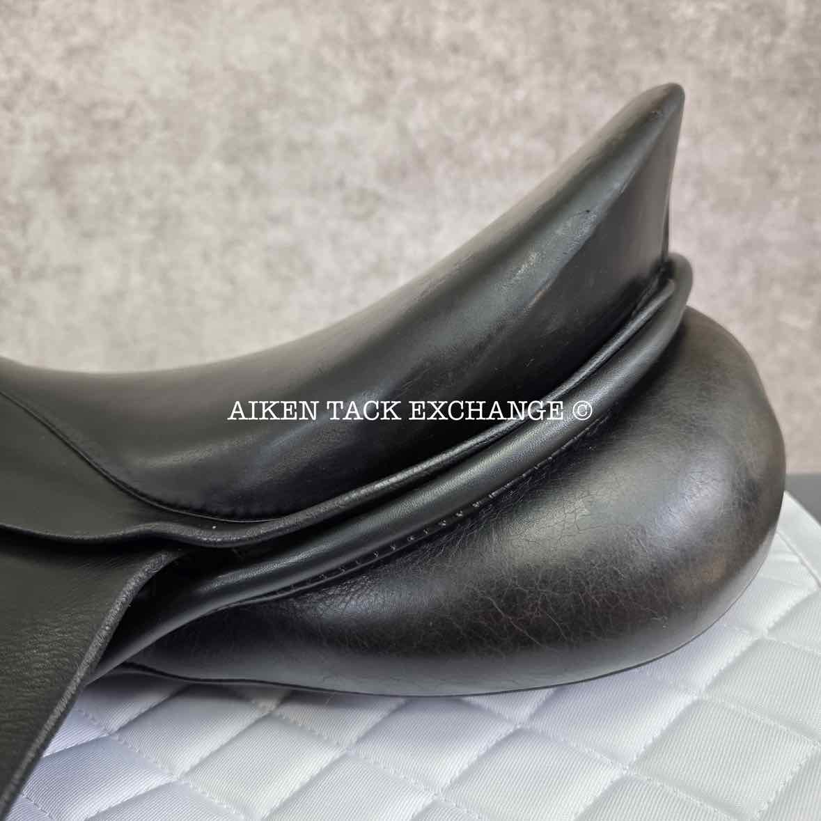 2006 Passier Optimum Dressage Saddle, 17.5" Seat, Medium Tree, Wool Flocked Panels