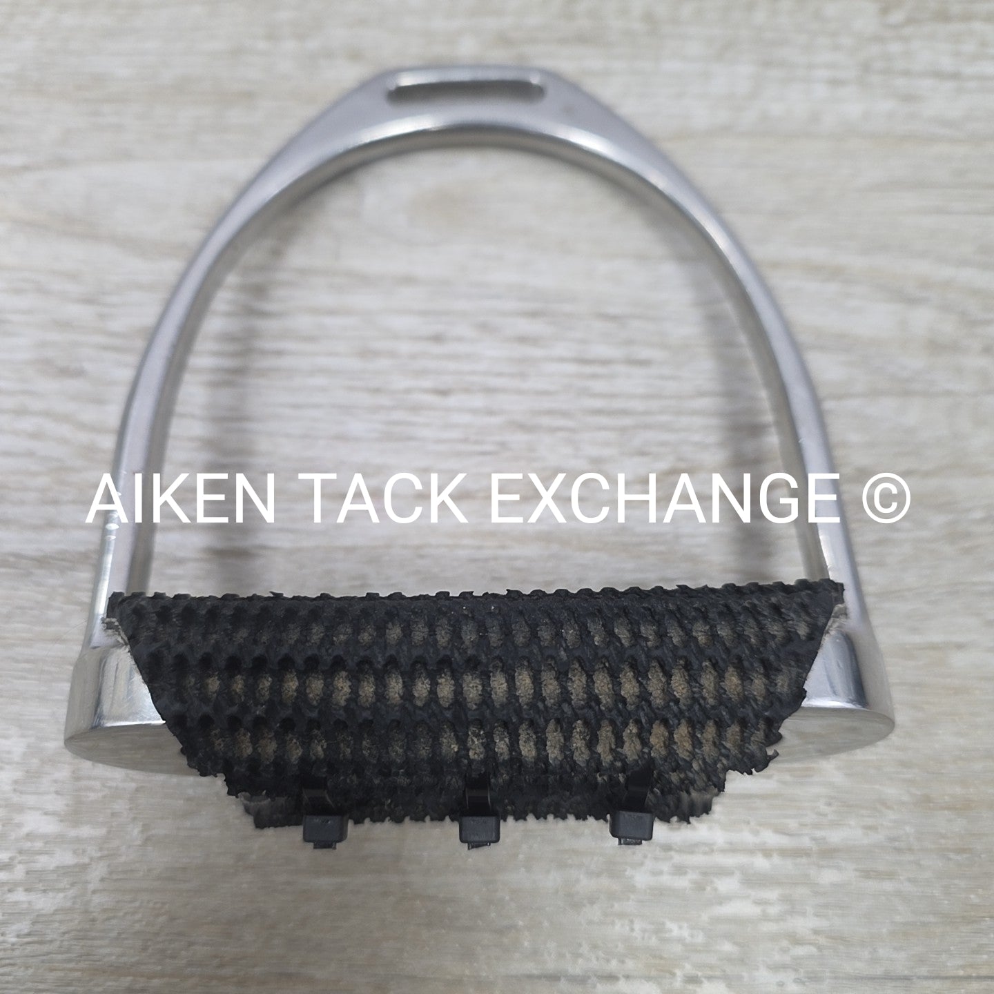 Fillis Stirrup Irons with Super Comfort Pads, 4.5"