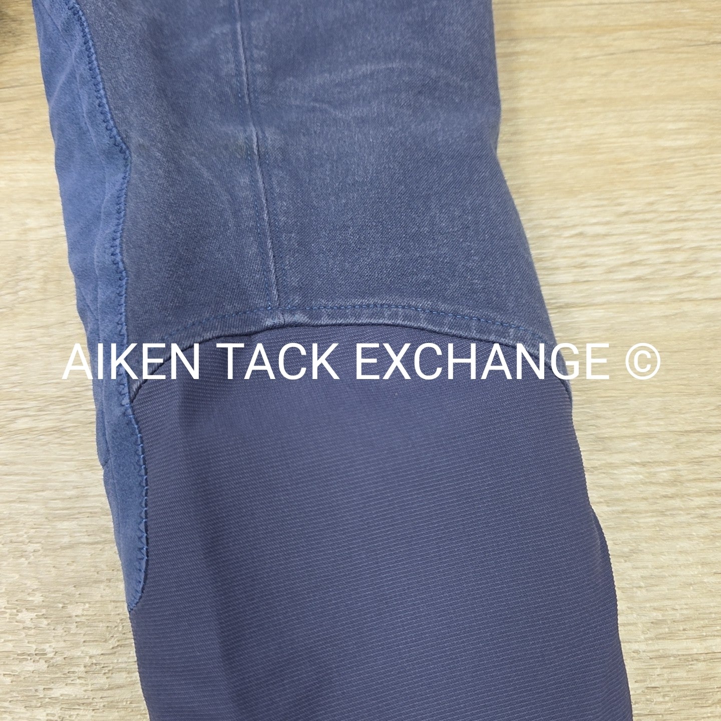 Ariat Heritage Knee Patch Breeches, Size 26 R