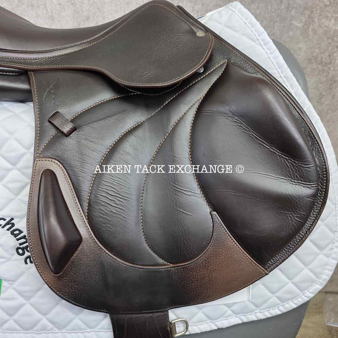 2018 Antares Evolution Monoflap Jump Saddle, 18" Seat, 2AAB Flap, M/MW Tree, Foam Panels, Full Buffalo Leather