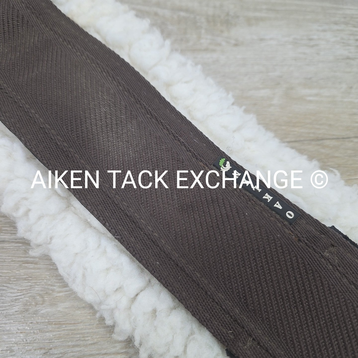Oaklyn Removable Fleece Double End Elastic Girth, Brown, Size 40"
