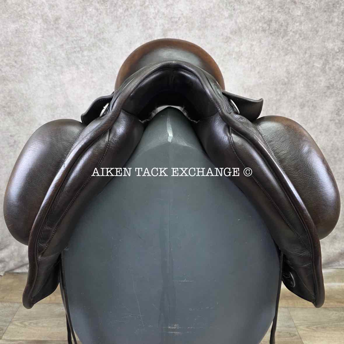 **SOLD** 2015 Custom Saddlery Icon Flight Monoflap Dressage Saddle, 17.5" Seat,  Adjustable Tree, Wool Flocked Panels