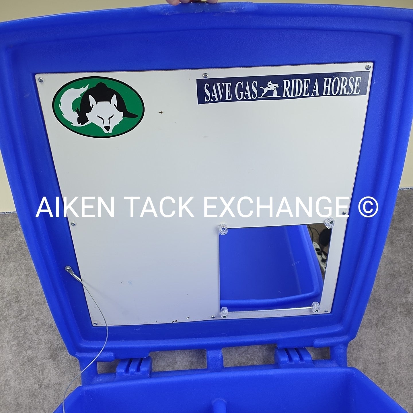 SportTote Mobile Standing Tack Trunk w/ Inserts & Accessories