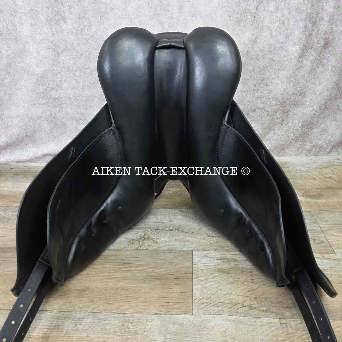 Albion SLK Dressage Saddle, 18" Seat, Wide Tree, Wool Flocked Panels
