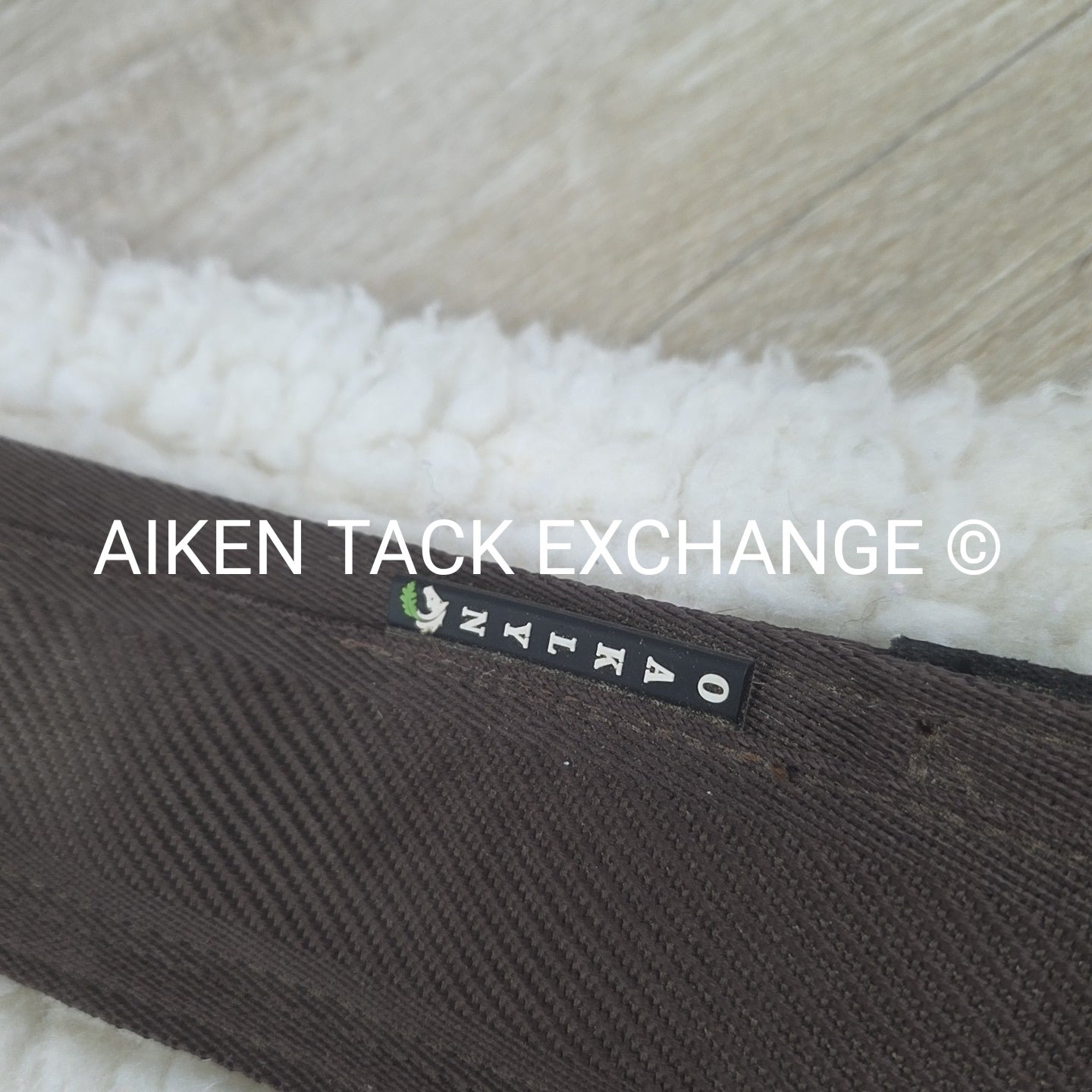 Oaklyn Removable Fleece Double End Elastic Girth, Brown, Size 40"
