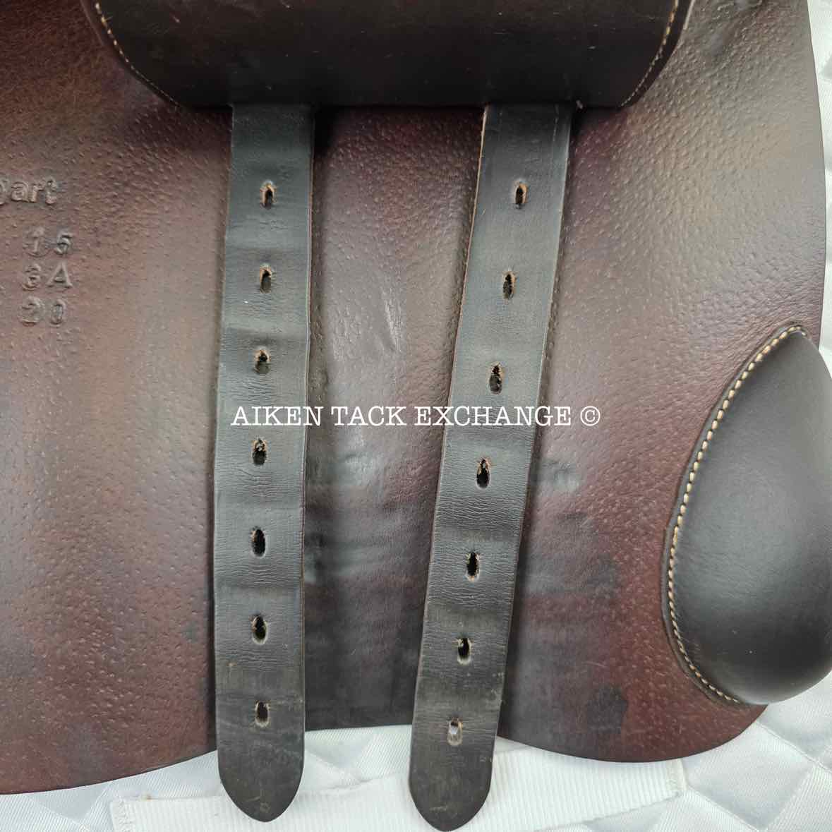 2015 Voltaire Stuttgart Jump Saddle, 17.5" Seat, 3A Flap, Medium Tree, PRO Panels