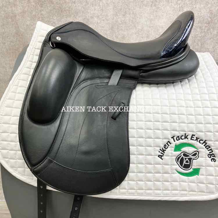 **SOLD** 2020 Custom Saddlery Wolfgang Omni Monoflap Dressage Saddle, 17.5" Seat, Adjustable Tree, Wool Flocked Panels