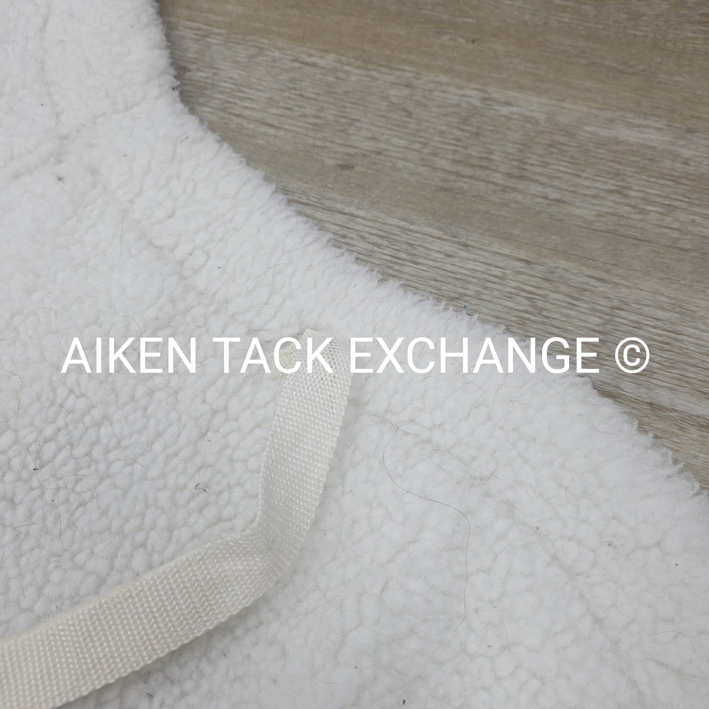 Toklat Medallion Contour Fleece Saddle Pad