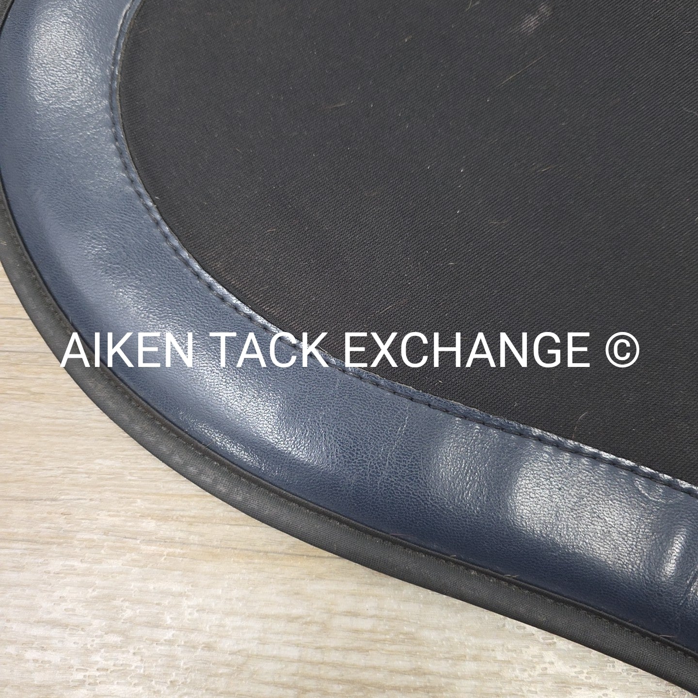 EquiFit ImpacTeq Contour Half Pad