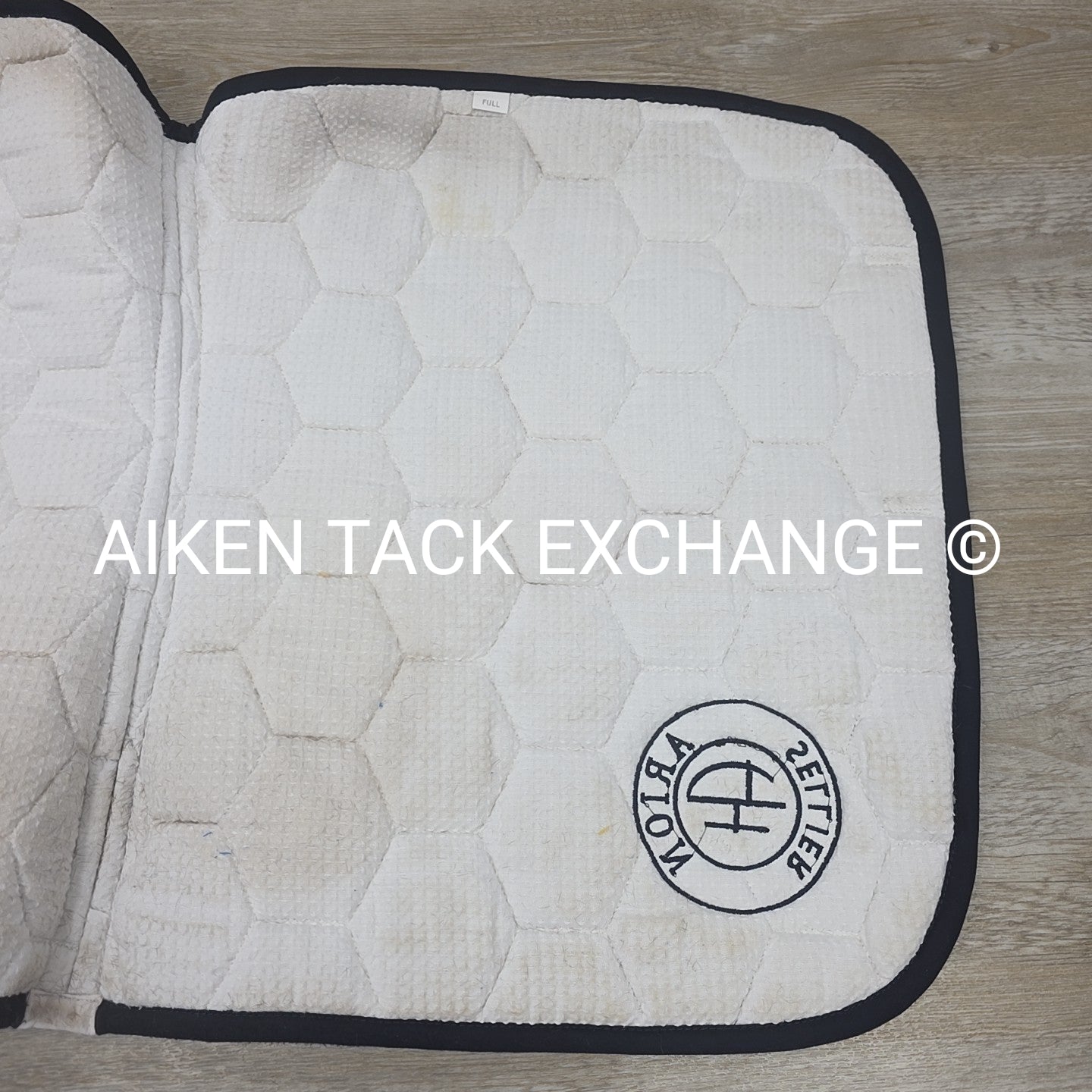 Arion Dressage Saddle Pad, White (has stains)