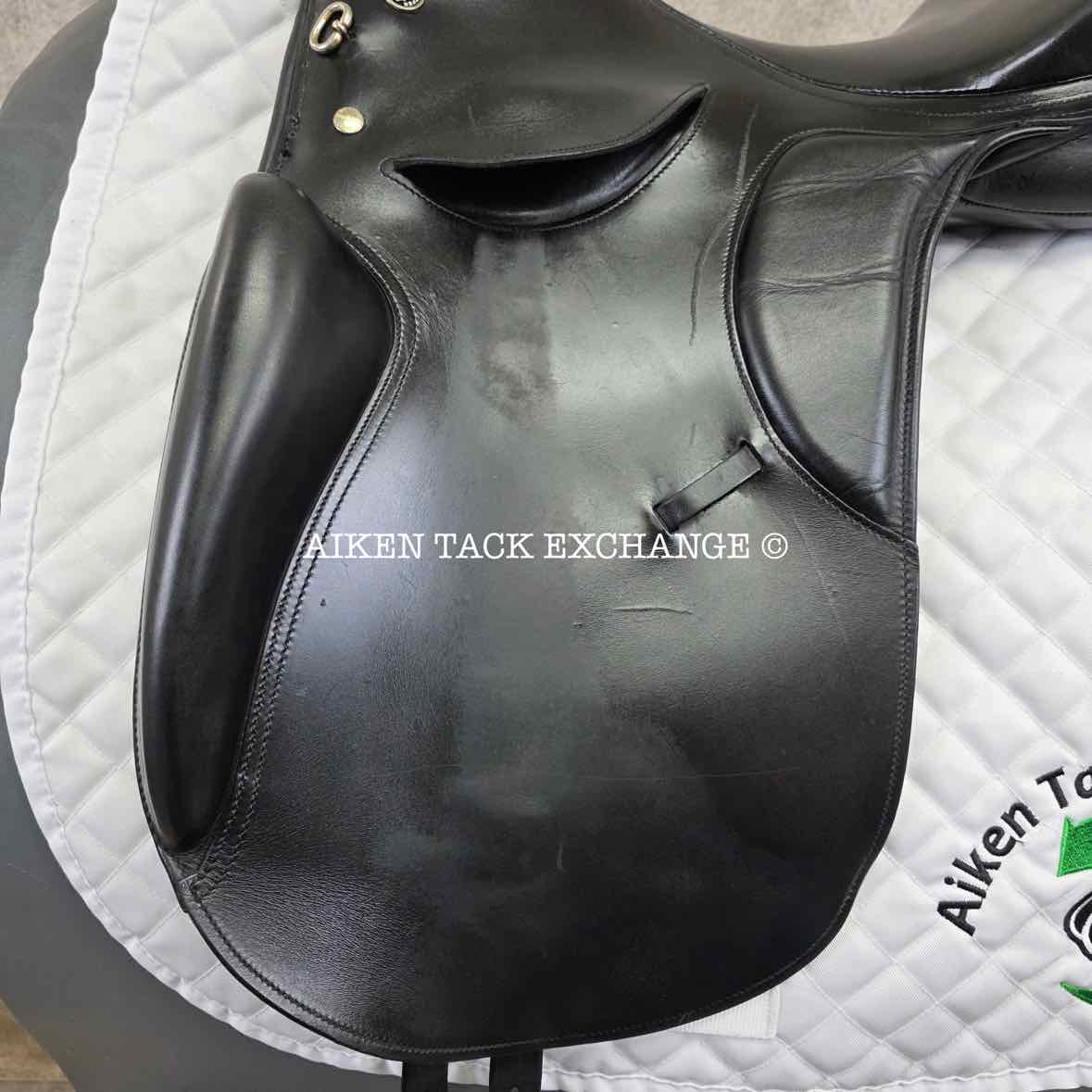 2000 Kieffer Action Dressage Saddle, 17" Seat, Medium Tree, Wool Flocked Panels