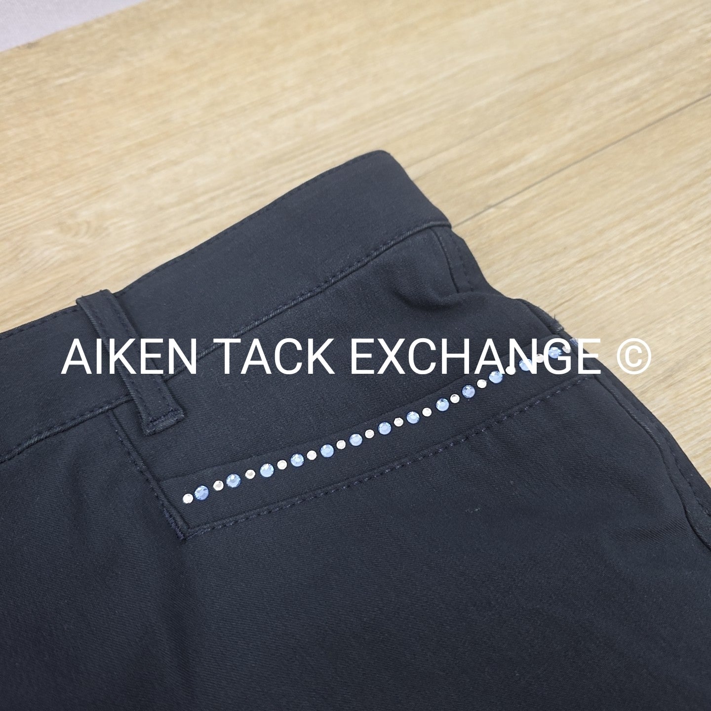 Equiline Silicone Grip Knee Patch Breeches, Size 48