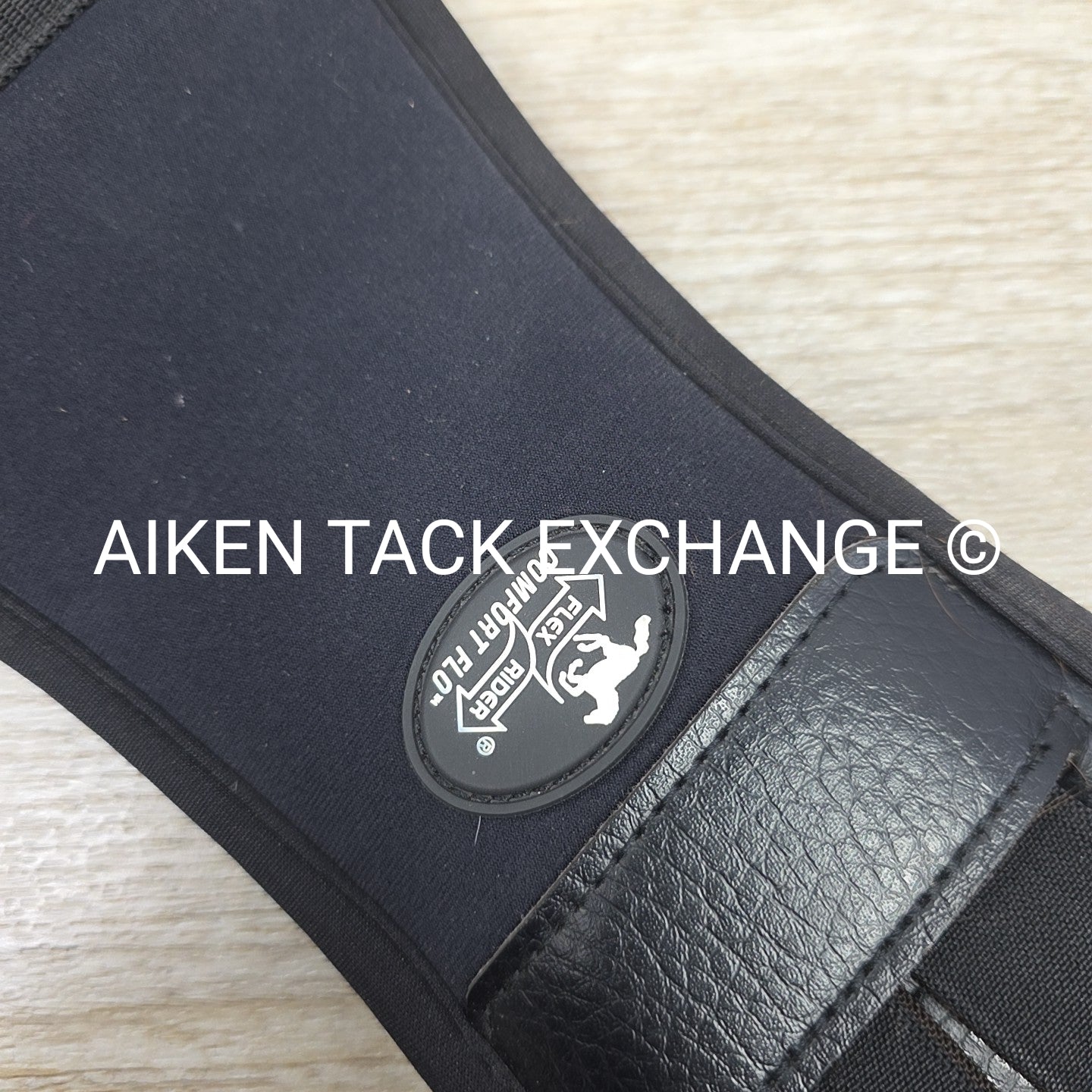 Flex Rider Comfort Flo Memory Foam Dressage Girth, Black, 28"