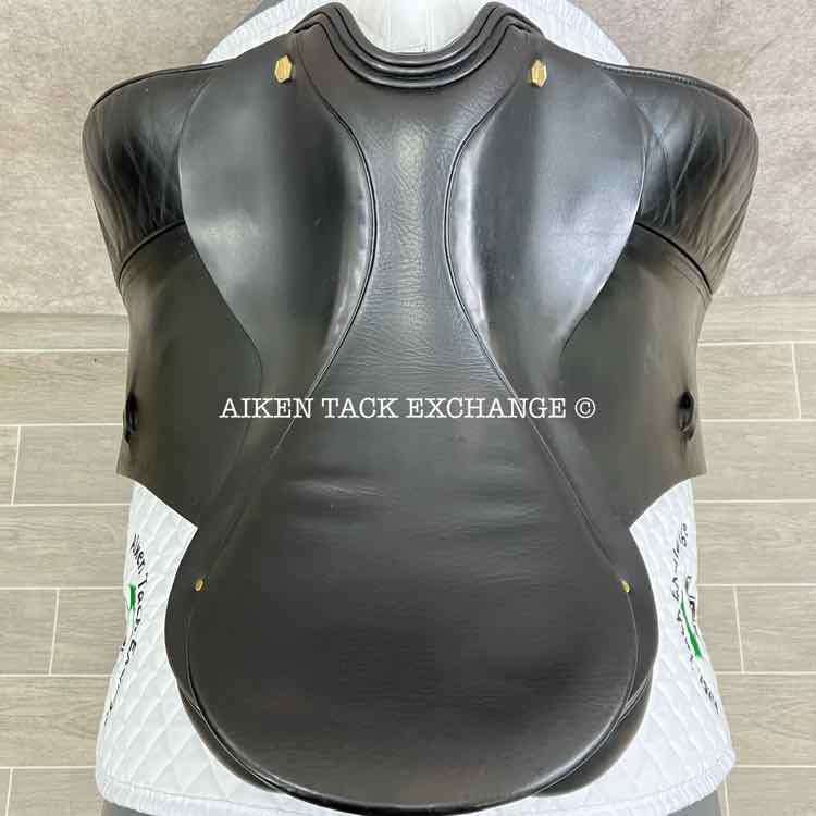 Albion Style Dressage Saddle, 18" Seat, Medium Tree, Wool Flocked Panels