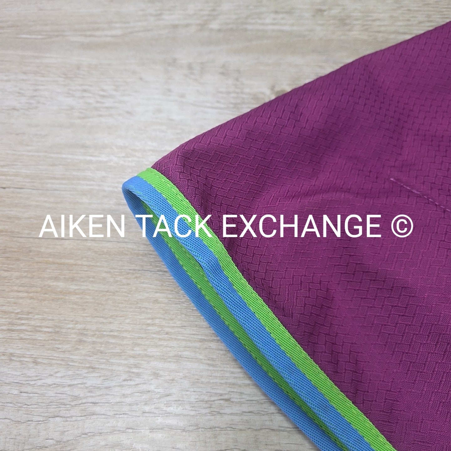 Premier Equine Neck Cover, 0g fil, Size Medium