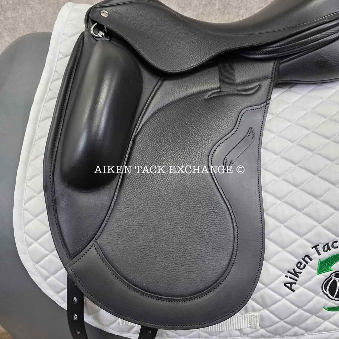 2023 Envy by Custom Saddlery Motion Monoflap Dressage Saddle, 17" Seat, Adjustable Tree, Wool Flocked Panels