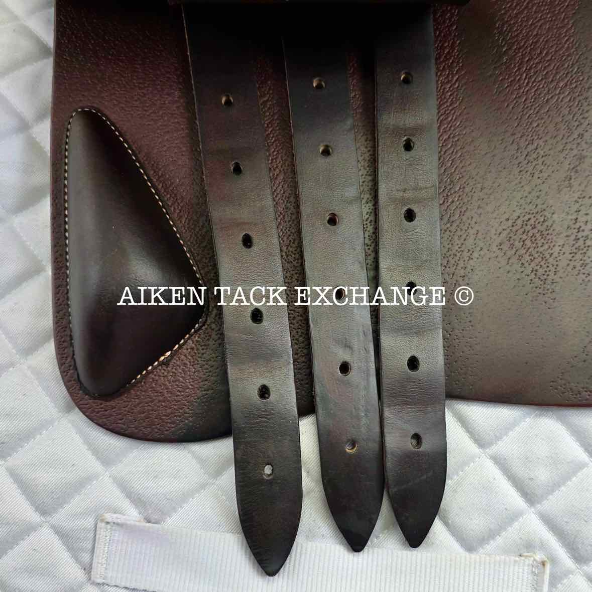 2019 Devoucoux Biarritz O Close Contact Jump Saddle, 17.5" Seat, 1 Flap, Medium Tree, Foam Panels, Full Buffalo Leather