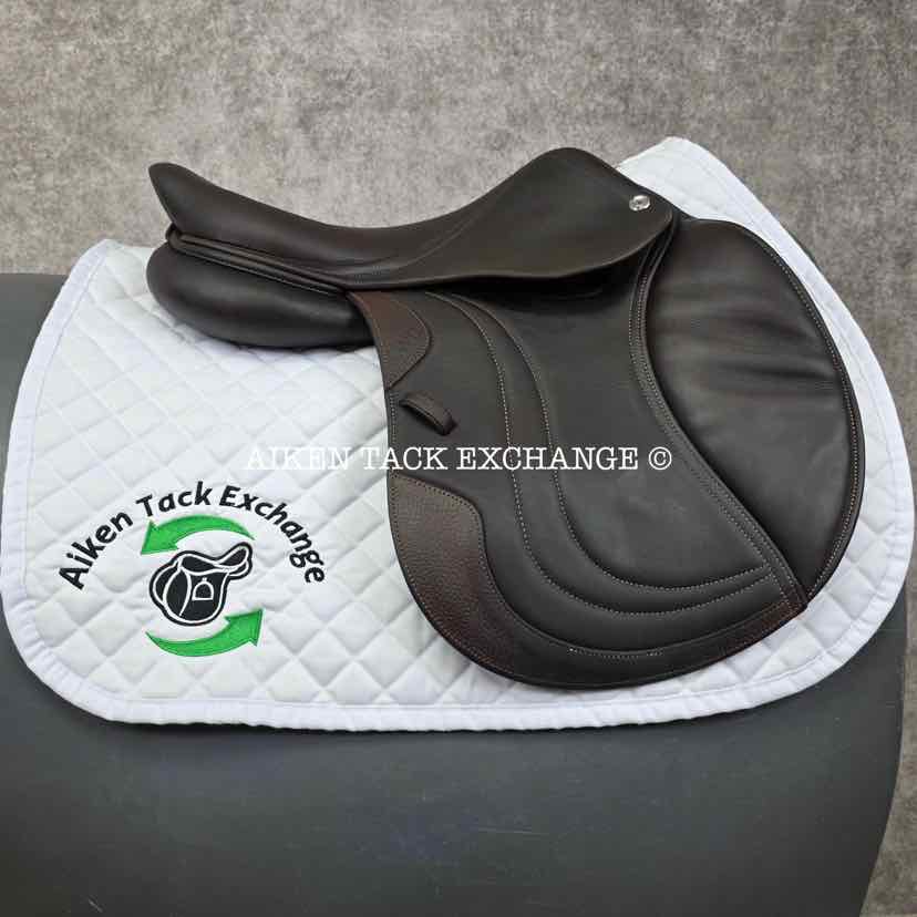2020 CWD SE03 Close Contact Jump Saddle, 17" Seat, 2L Flap, Medium Tree, Foam Panels, Full Buffalo Leather