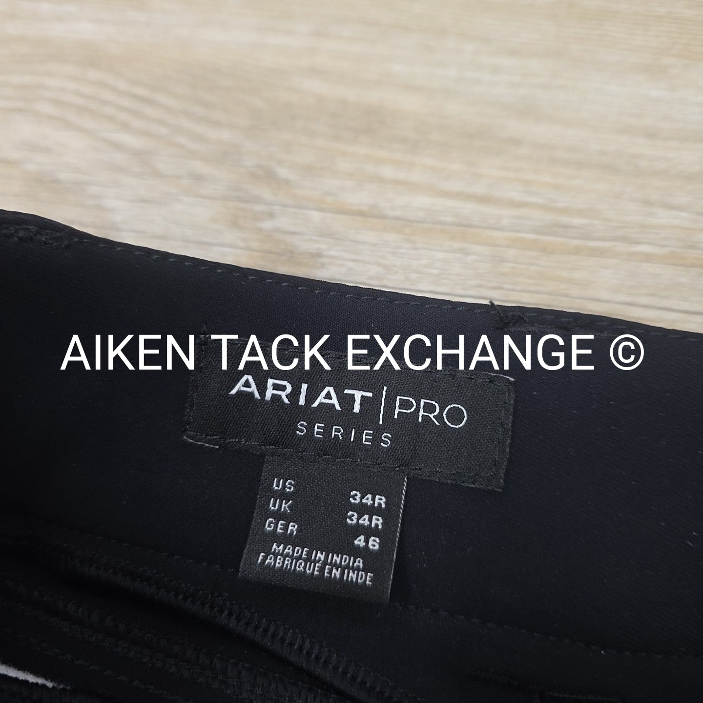 Ariat Tri Factor Silicone Grip Knee Patch Breeches, Size 34R