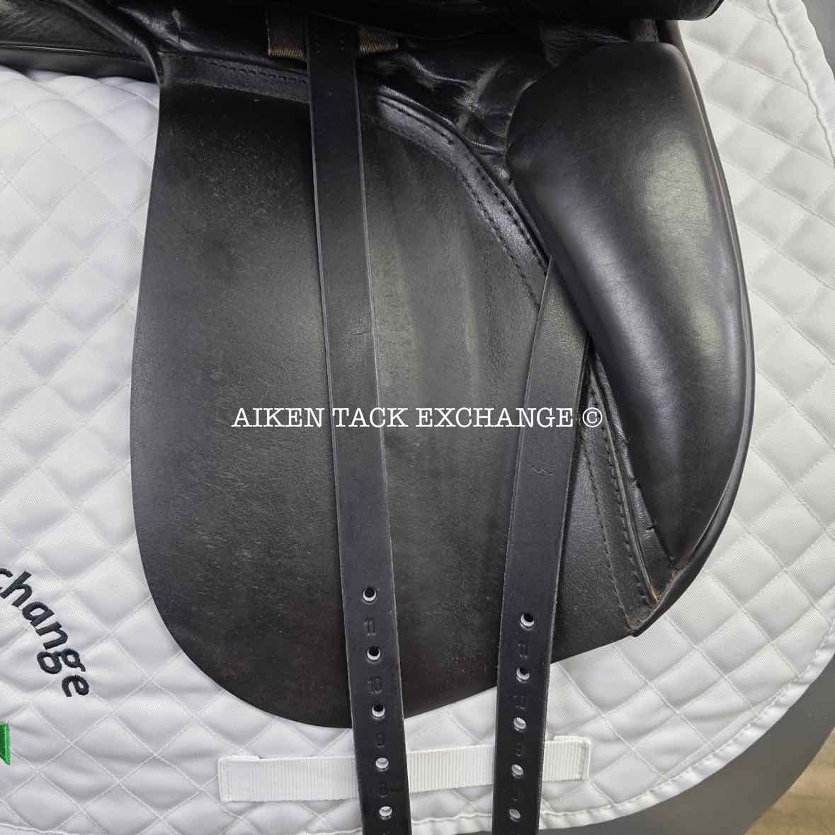 2005 Passier Grand Gilbert Dressage Saddle, 17" Seat, Medium Wide Tree, Wool Flocked Panels