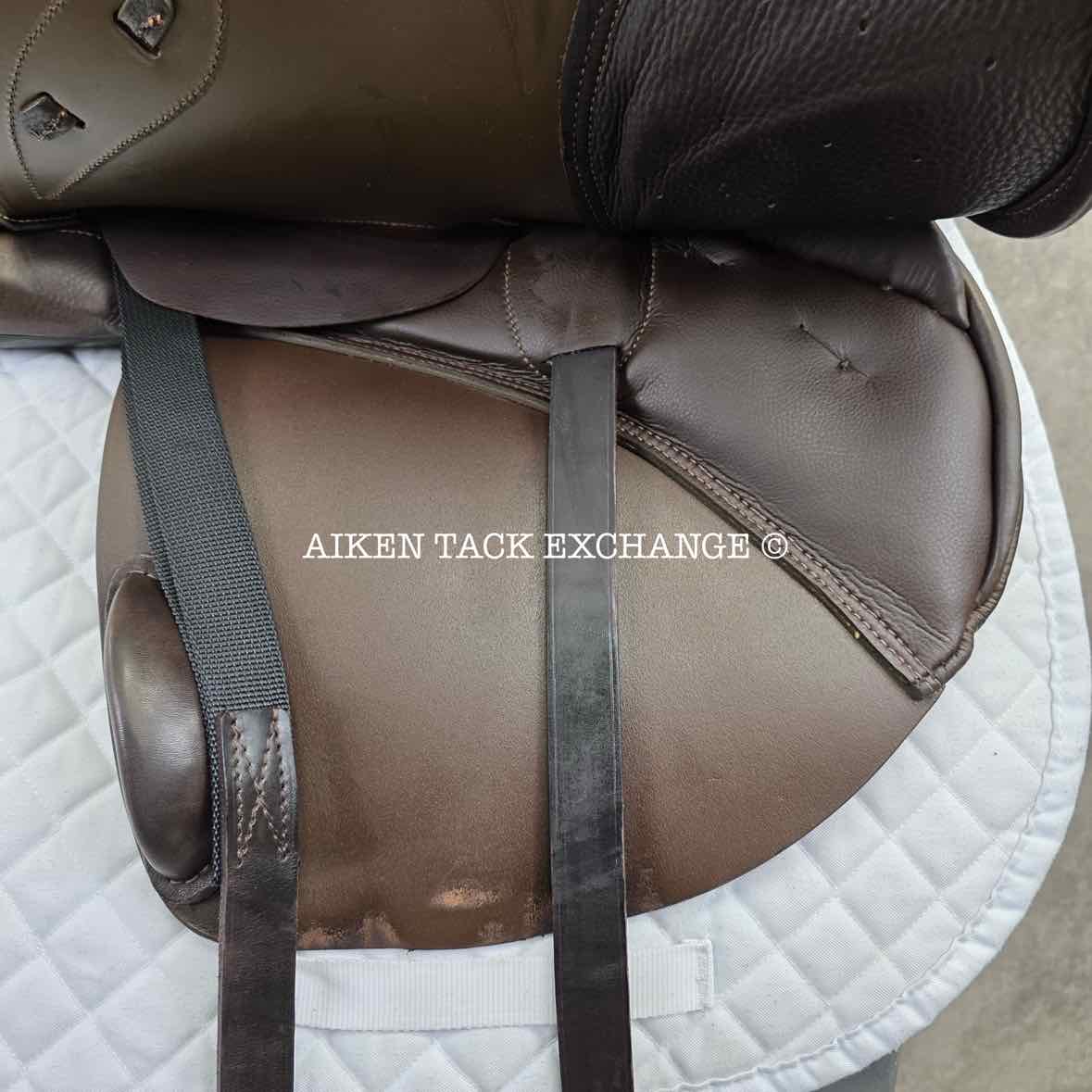 **SOLD** 2020 Stubben Phoenix Elite Jump Saddle, 17.5" Seat with Biomex, 28cm Tree - Medium, Wool Flocked Panels