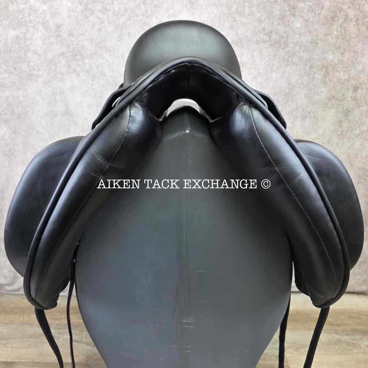 Takt TSD-10 Monoflap Dressage Saddle, 17.5" Seat, Wide Tree, Wool Flocked Panels