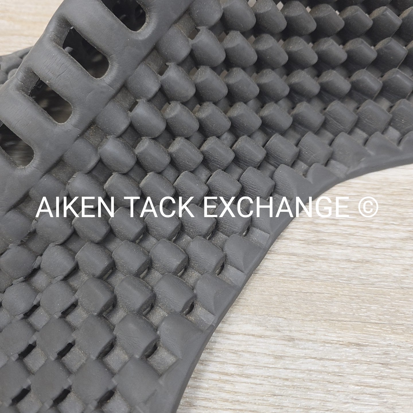 Acavallo Piuma Feather Light Air Release Half Pad