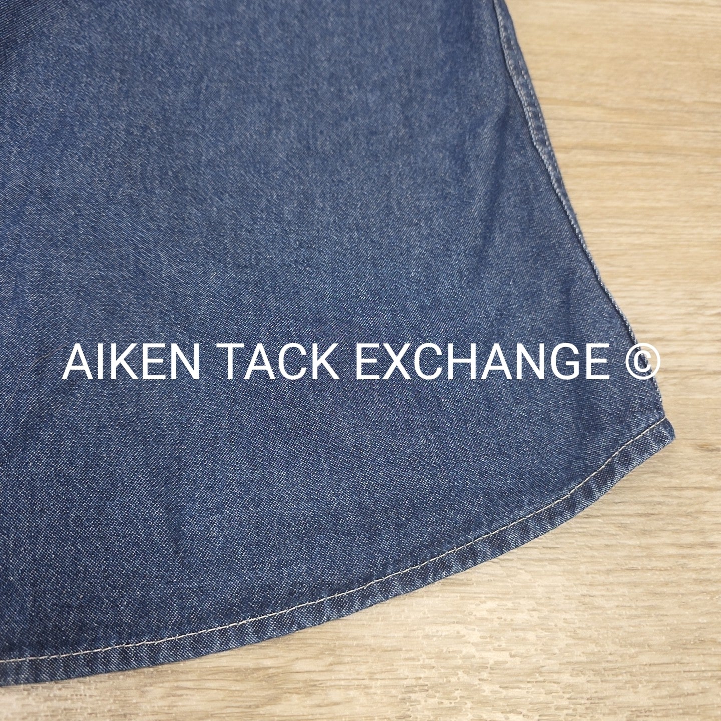 Belle Meade Hunt Denim Short Sleeve Button Down Shirt, Size Medium