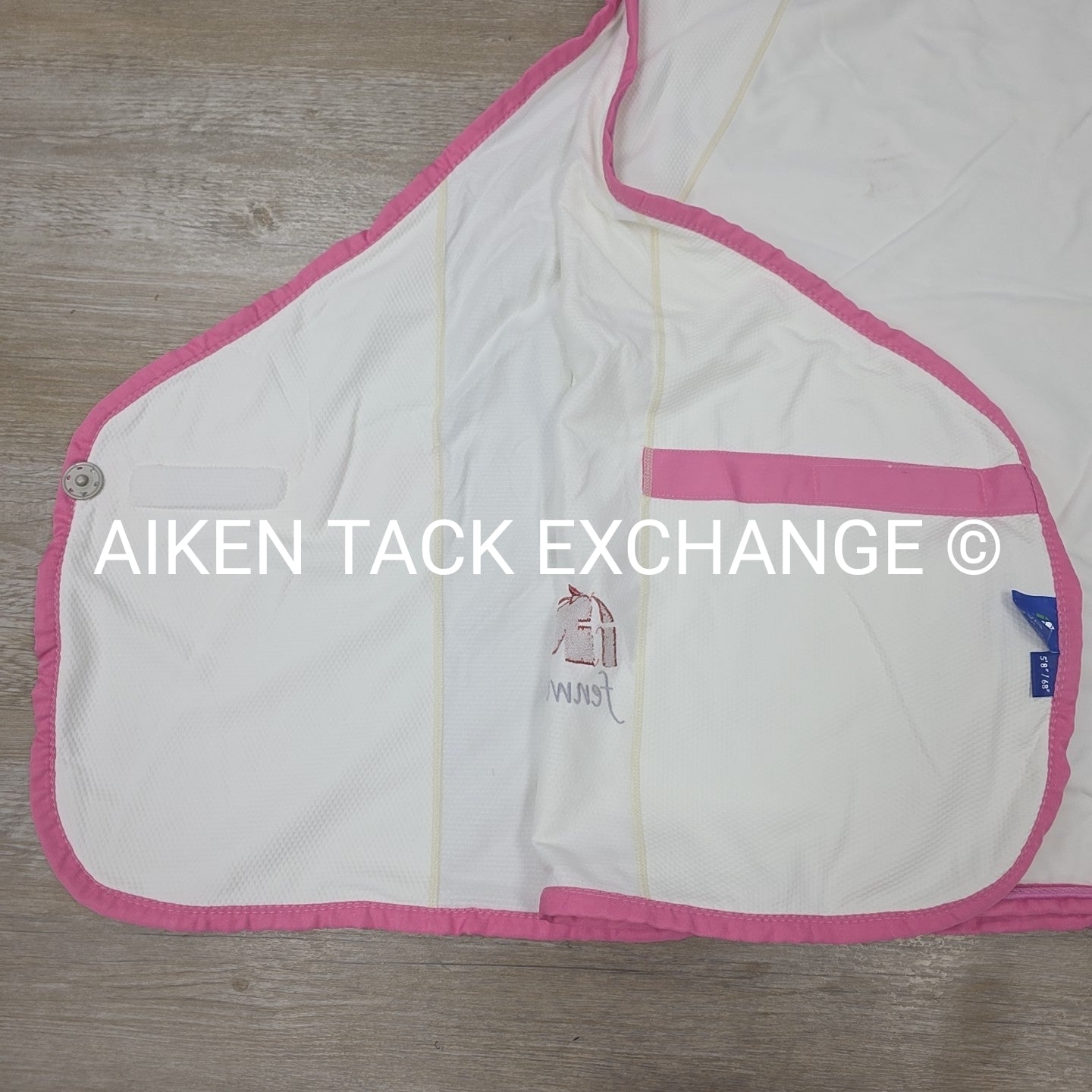 Fenwick Equestrian Pop Star Dress Sheet Sporty Cooler, 68"