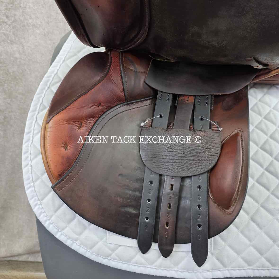 2008 County Innovation Jump Saddle, 17.5" Seat, Medium Wide Tree, Wool Flocked Panels