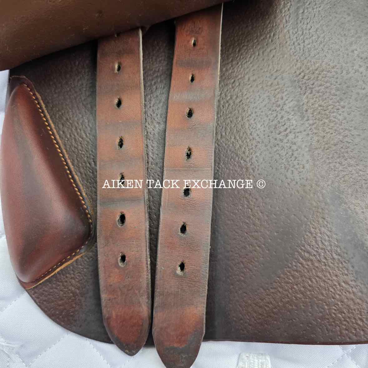 2019 Bruno Delgrange Nino Close Contact Jump Saddle, 15.5" Seat, 1A Flap, M/MW Tree, Foam Panels