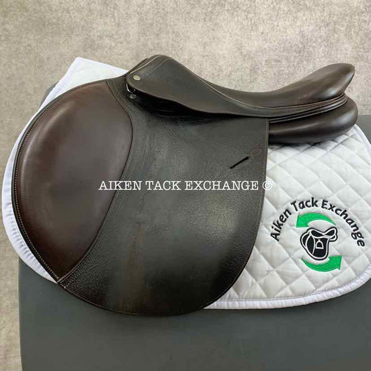 **SOLD** 2010 Arc De Triomphe Gazelle Close Contact Jump Saddle, 18" Seat, 3AV Flap - Forward, Medium Tree, Foam Panels