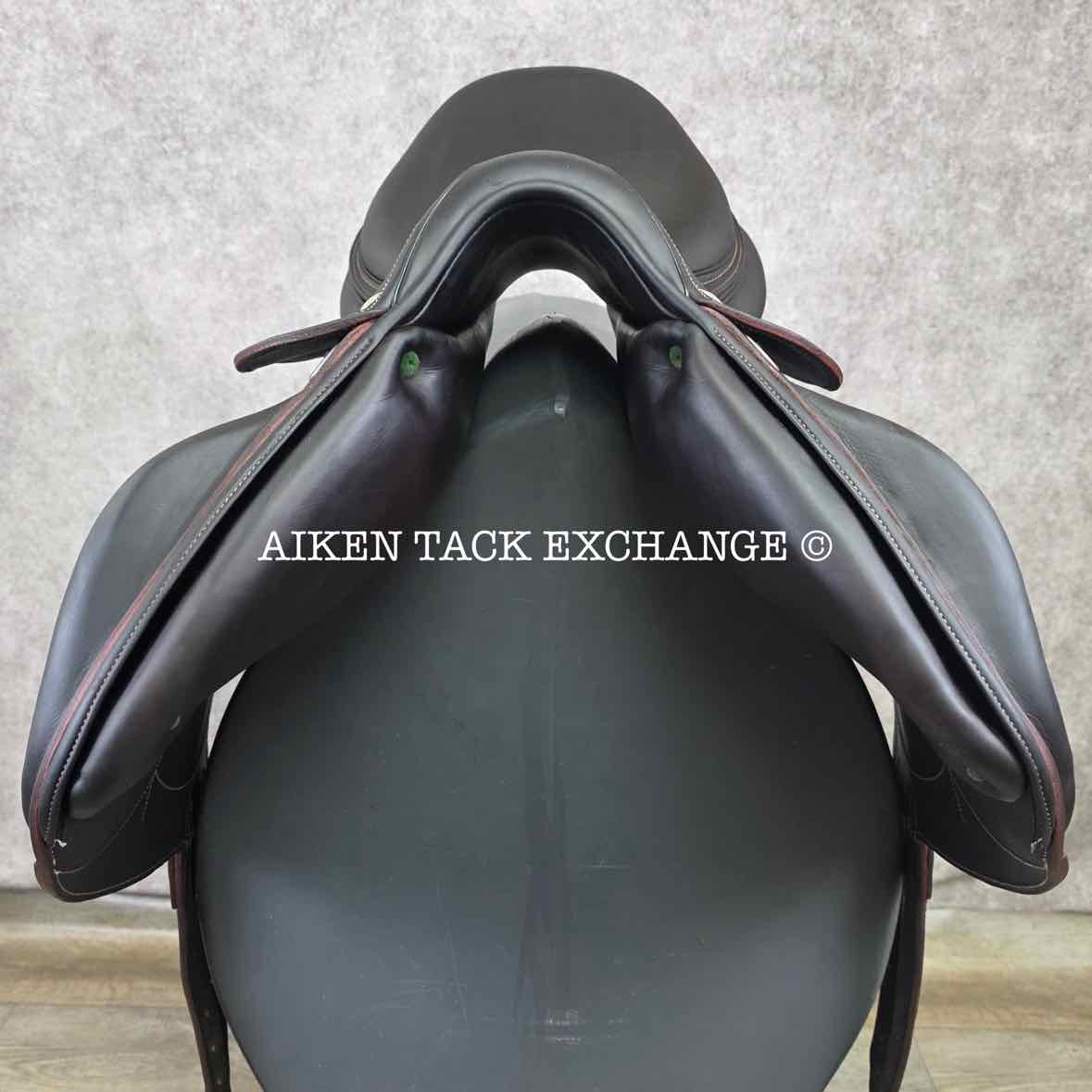 2015 Devoucoux Chiberta Monoflap Jump Saddle, 18" Seat, 1AA Flap, Medium Wide Tree, D3D Panels, Full Buffalo Buffalo Leather
