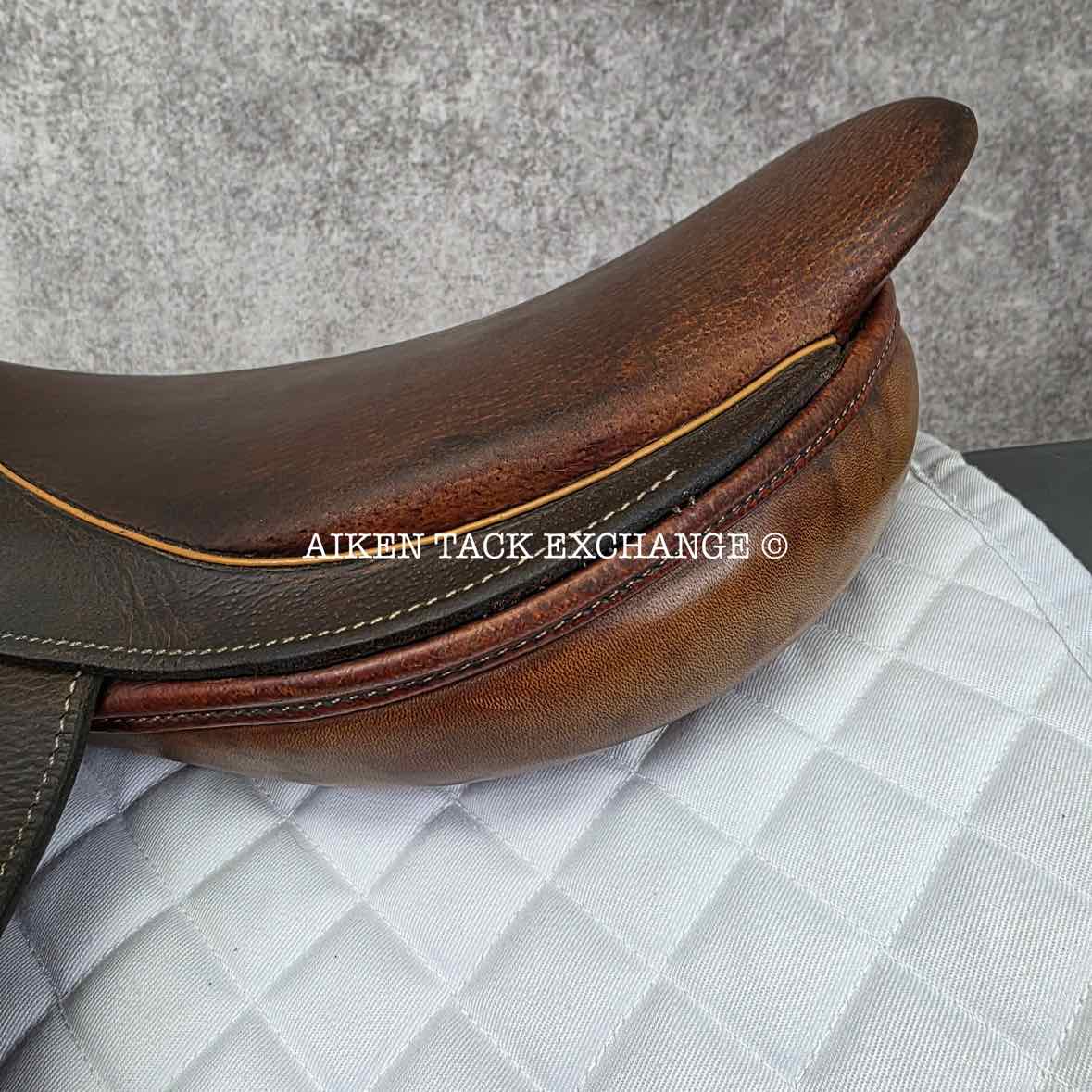 Crosby The Hampton Classic Close Contact Jump Saddle, 17" Seat, Medium Tree, Foam Panels