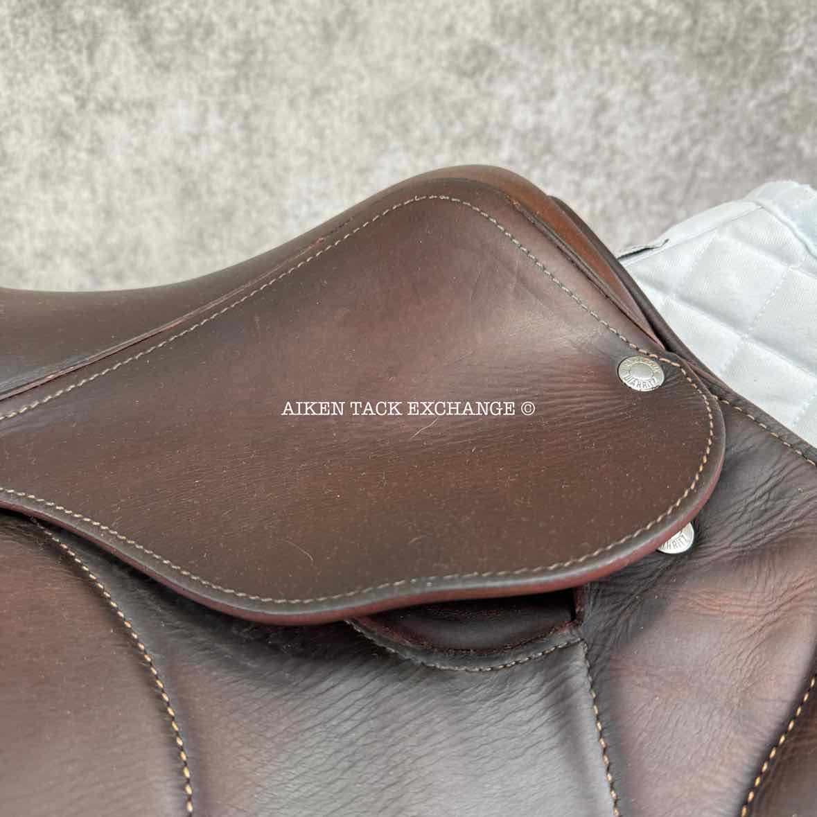 2022 Devoucoux Biarritz S Close Contact Jump Saddle, 17.5" Seat, 2AA Flap, Medium Tree, D3D Panels, Full Buffalo Leather