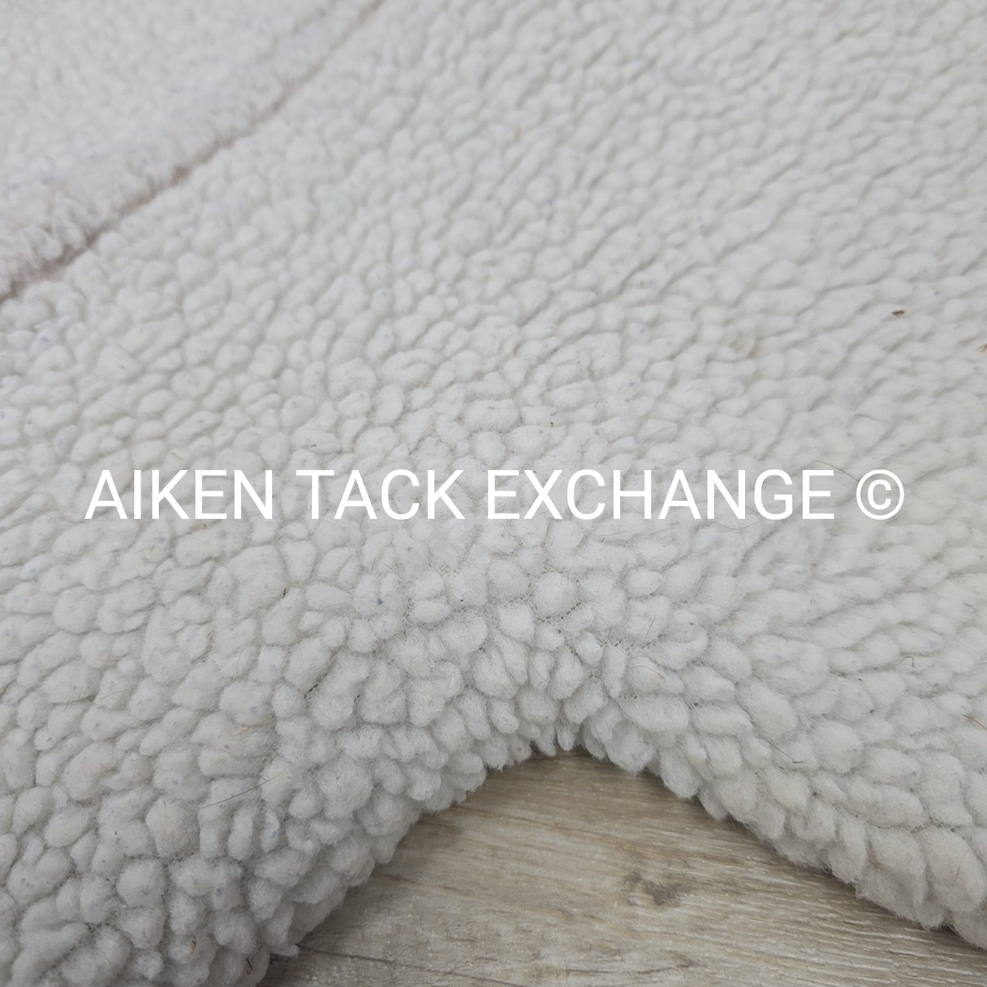 SaddleRight English Glove Leather Half Pad with Fleece Cover