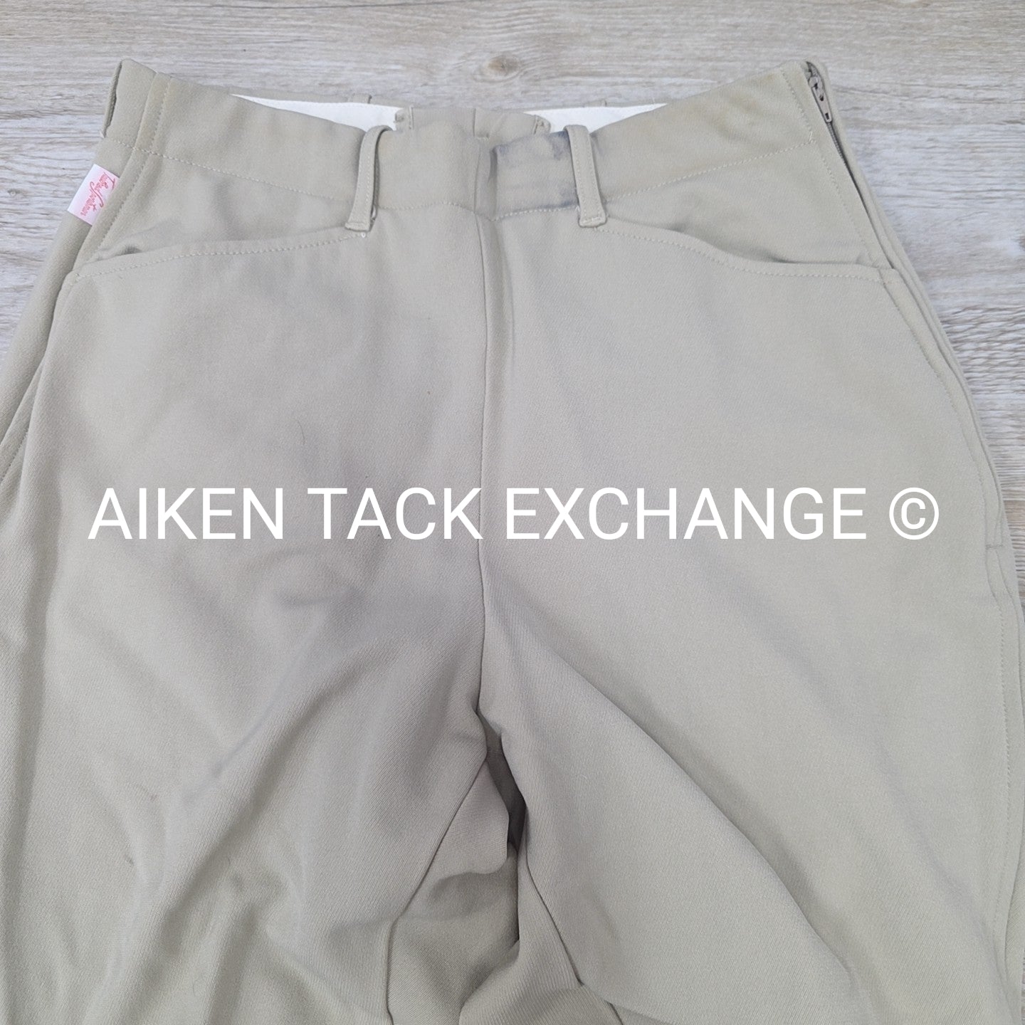BARGAIN BUNDLE: 1 Tailored Sportsman Size Zip, 1 Dover Saddlery Knee Patch, 28