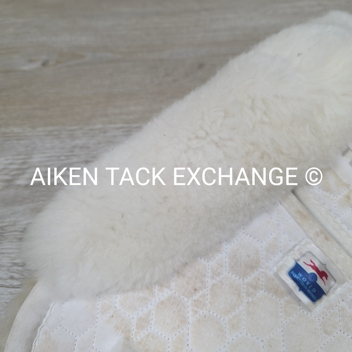 Mattes Gold Correction Sheepskin Half Pad, VS, Size Large