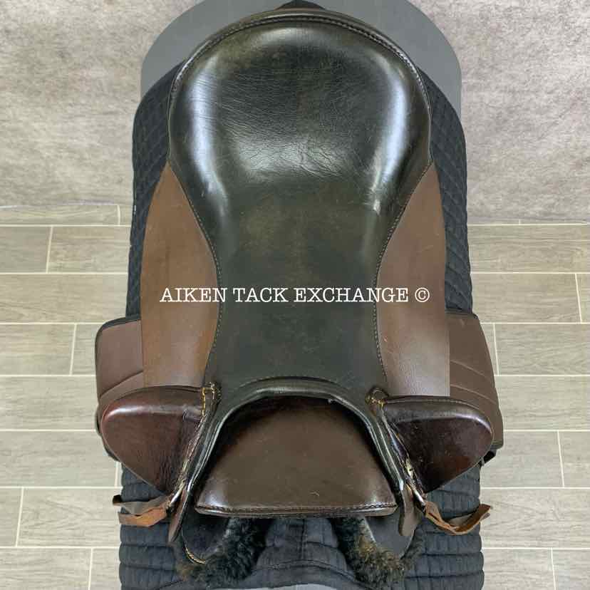 **SOLD** Unknown Brand Endurance Saddle, 17.5" Seat, Auto-Adjusting Tree with Flex Panels