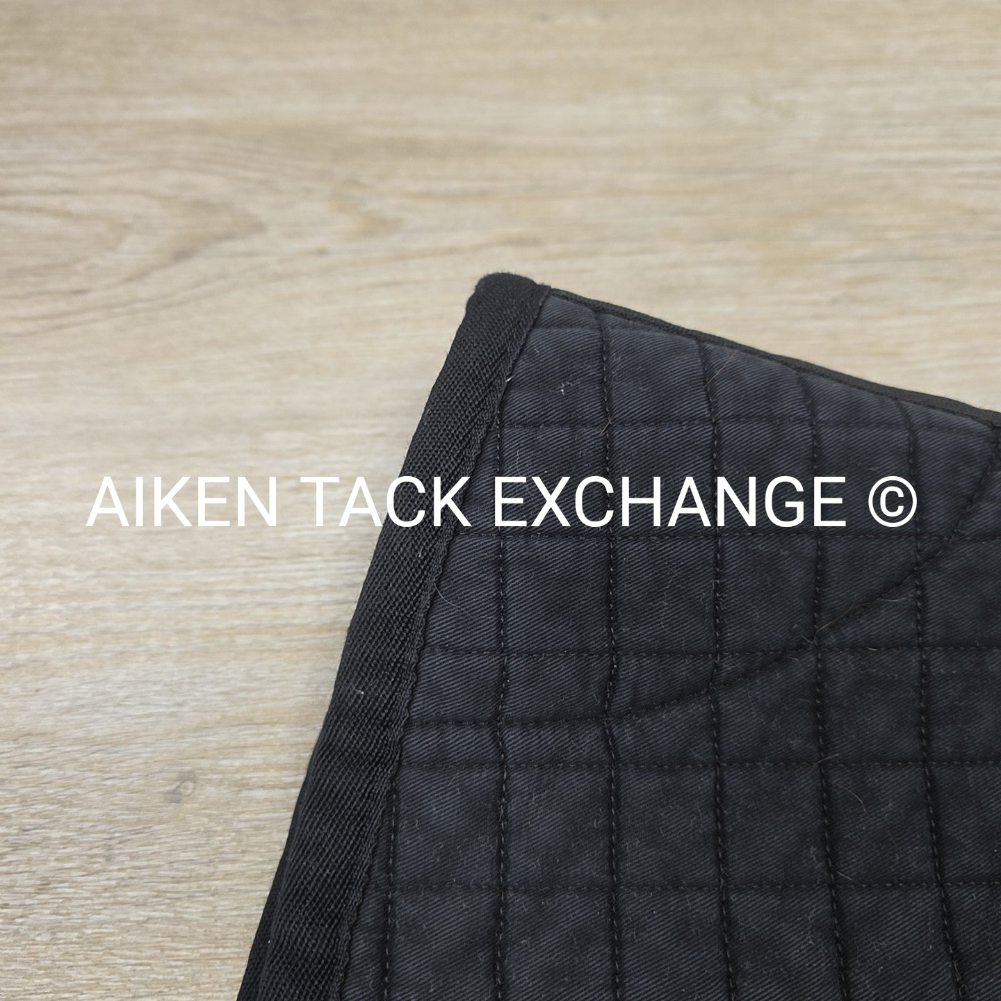 Back on Track Therapeutic Dressage Saddle Pad