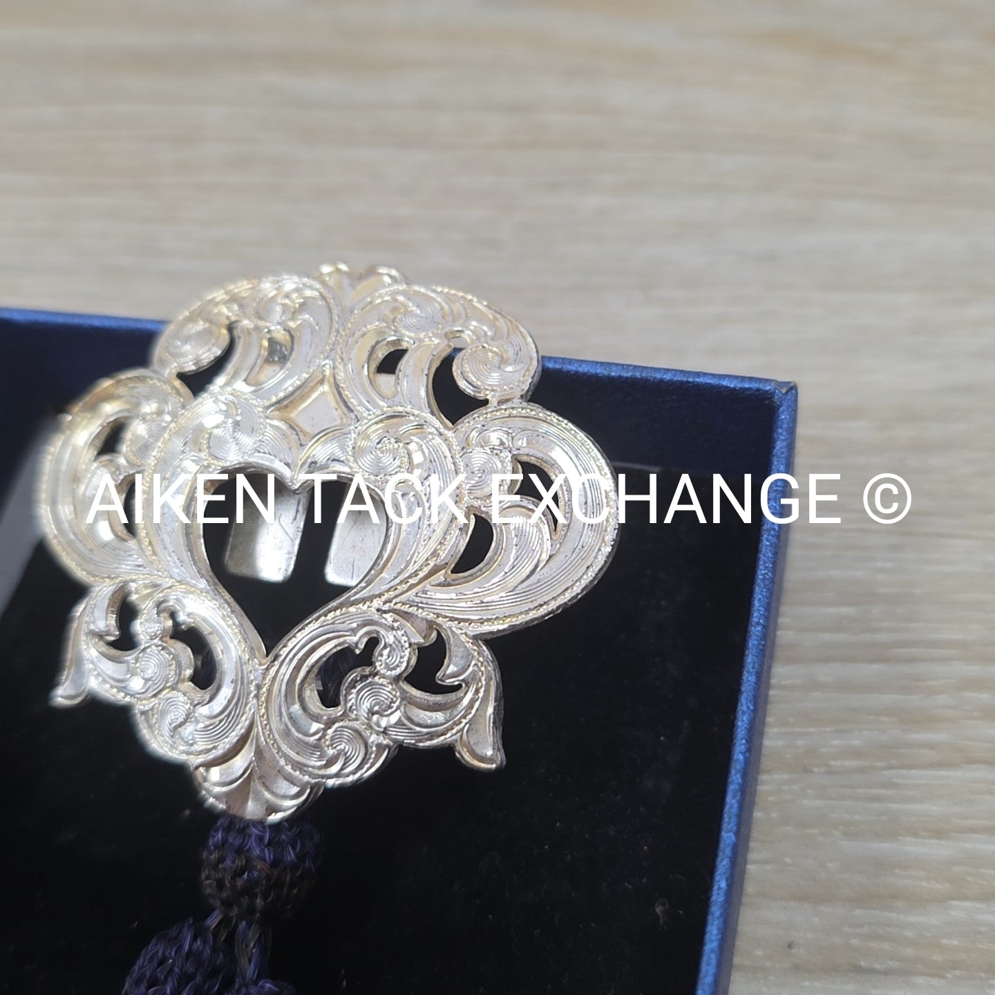 Crumrine Silver & Horse Hair Button Cover