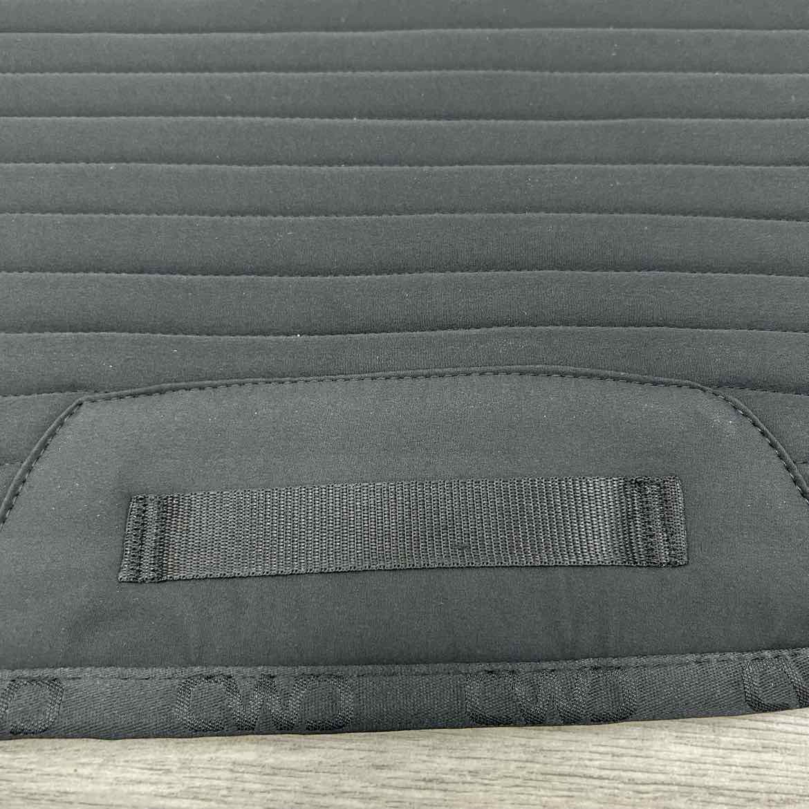 CWD Jumping Saddle Pad with Matching Ear Bonnet, Size Full