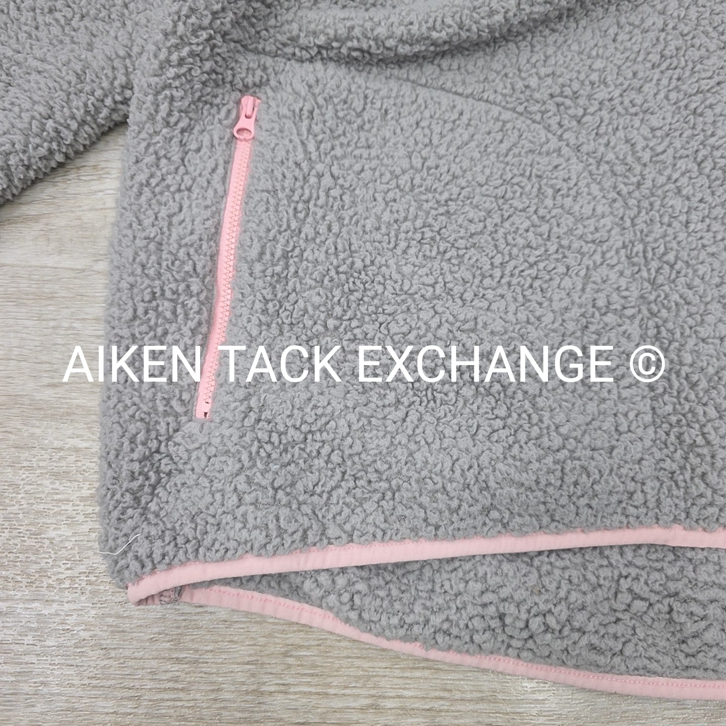 Sherpa Fleece Pull Over Sweater, Size Large