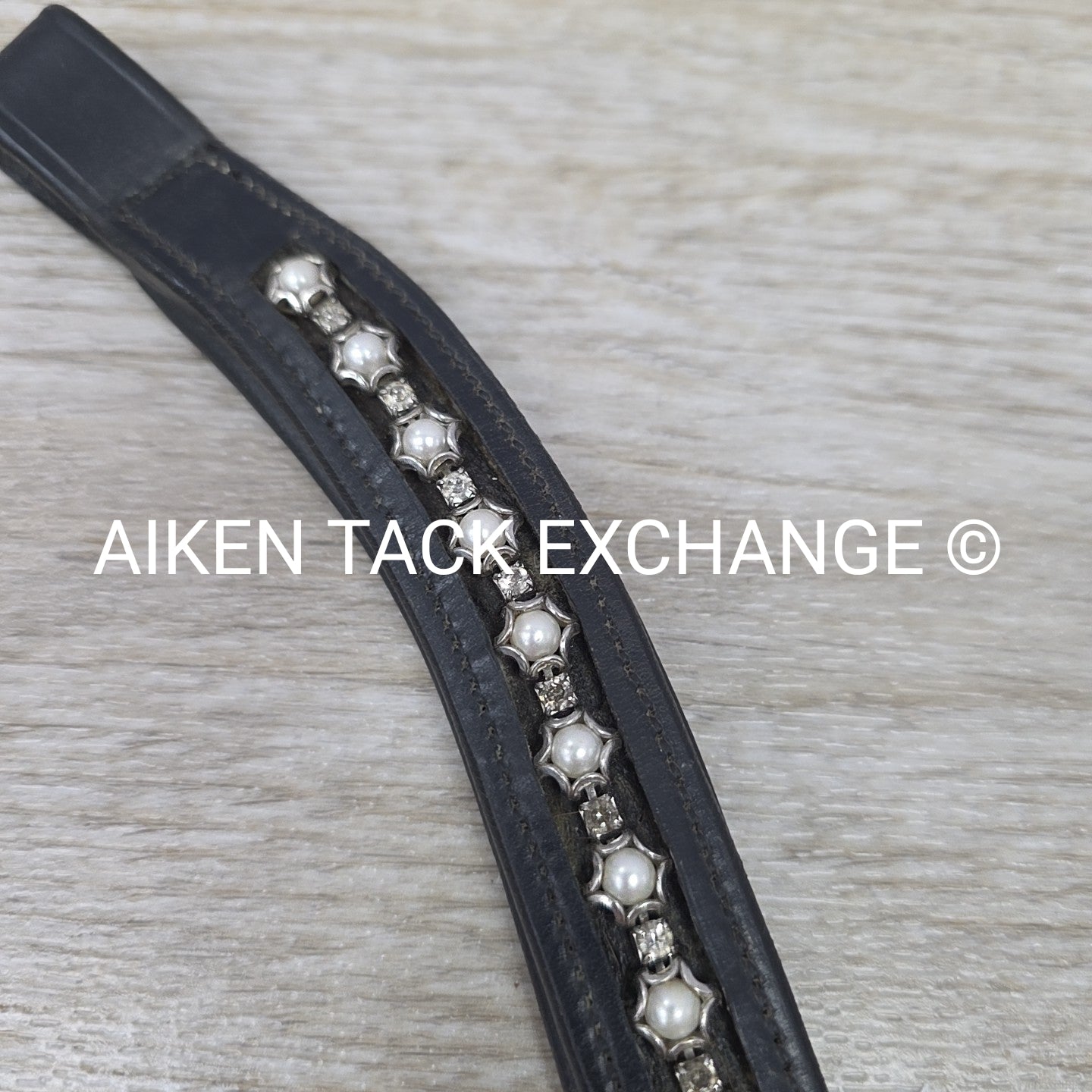 Curved Padded Bling Browband, Black, 17"