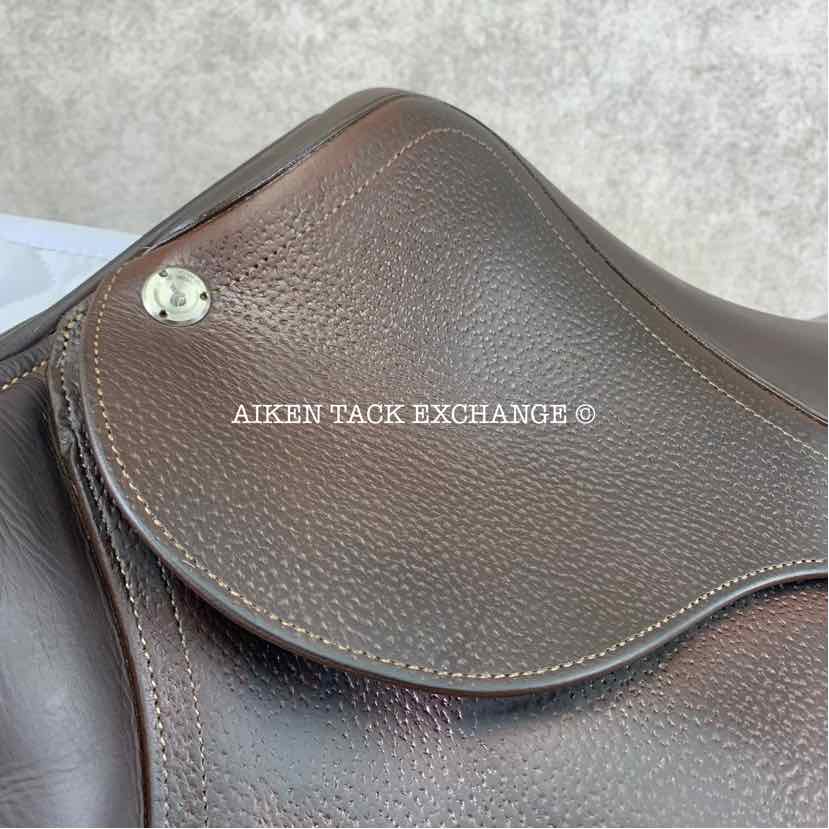 2021 CWD SE03 Close Contact Jump Saddle, 17.5" Seat, 3L Flap, Medium Tree, Foam Panels