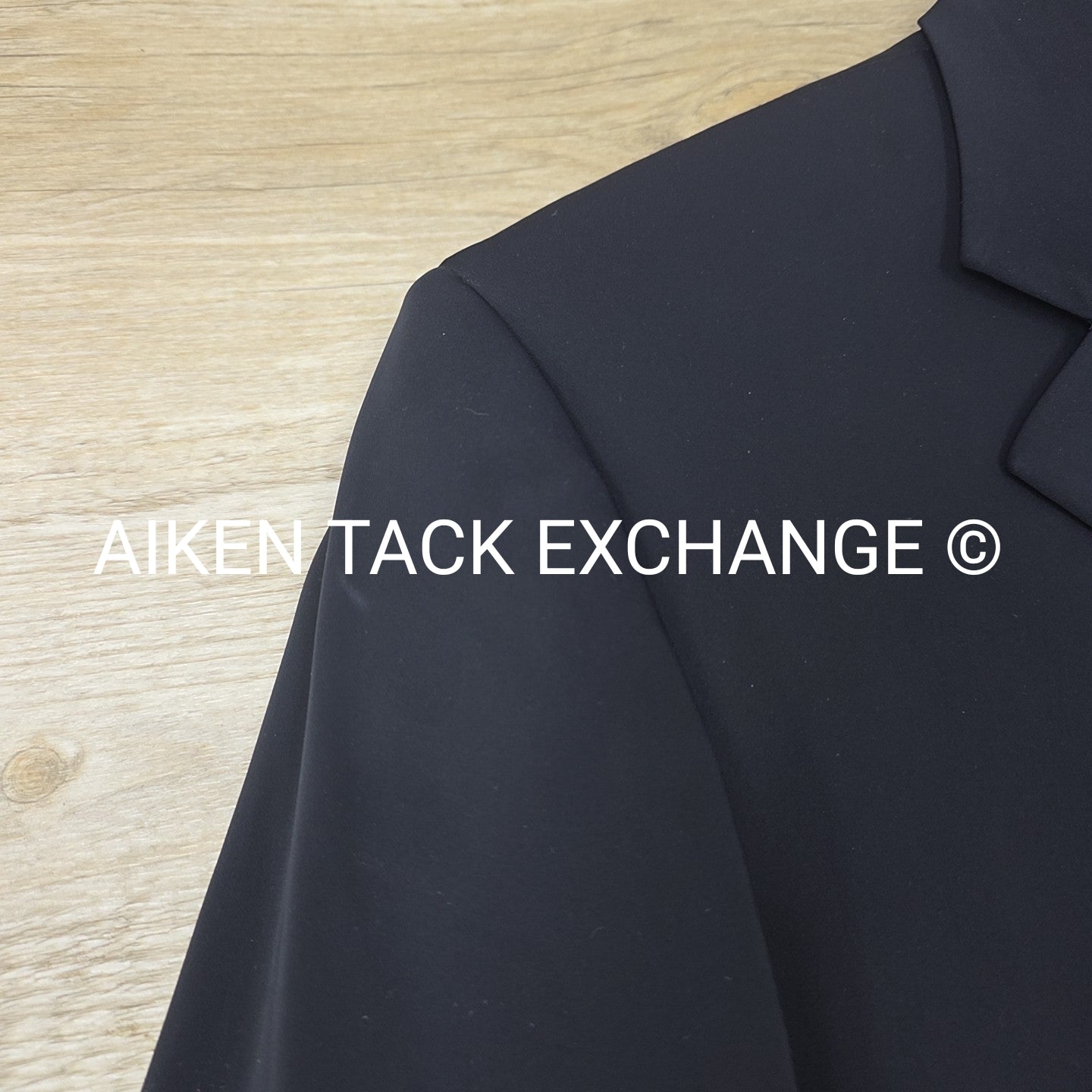 RJ Classics Xtreme Stretch Washable Show Coat, Size 42 R