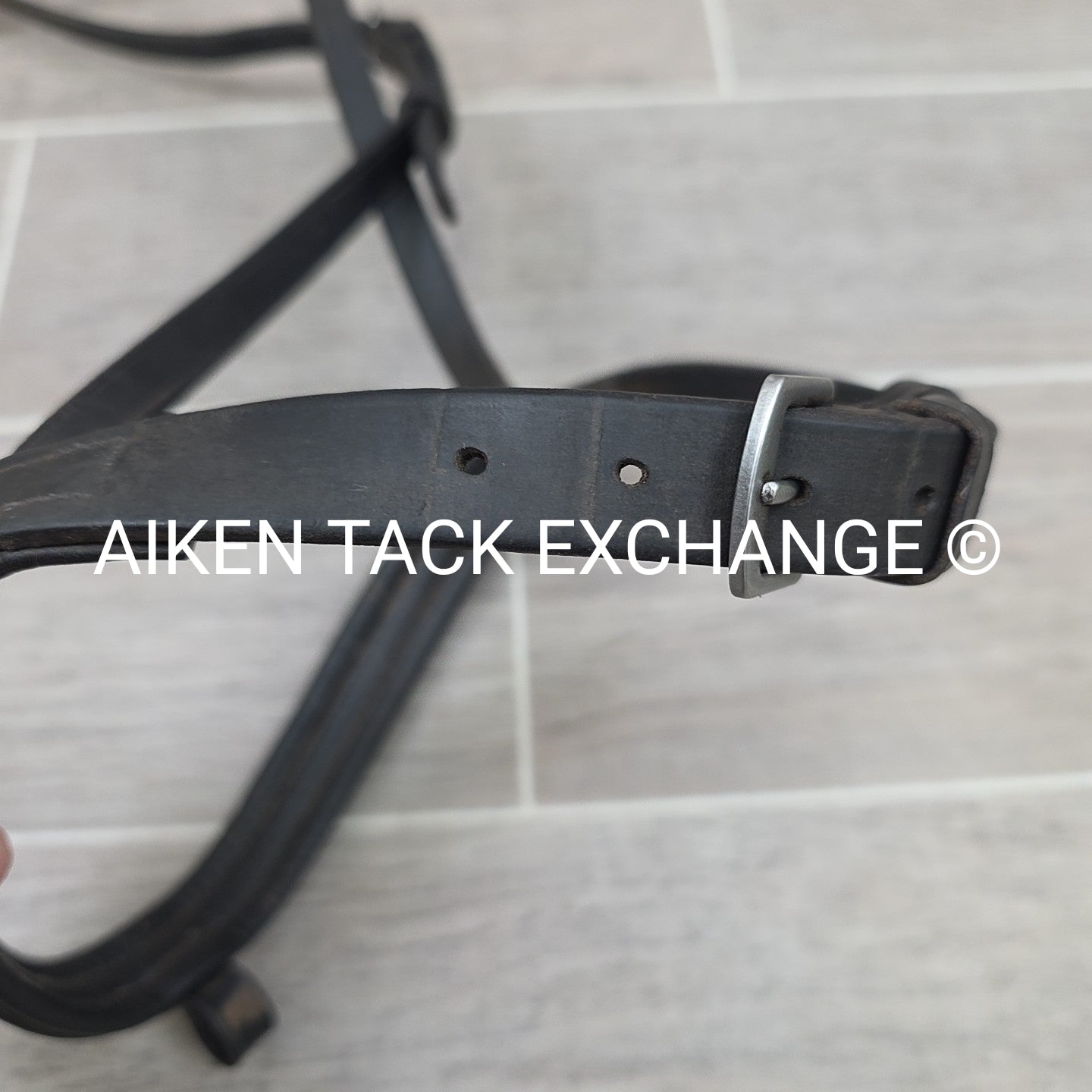 Plain Raised Noseband, Missing Flash Strap, Black, Size Full