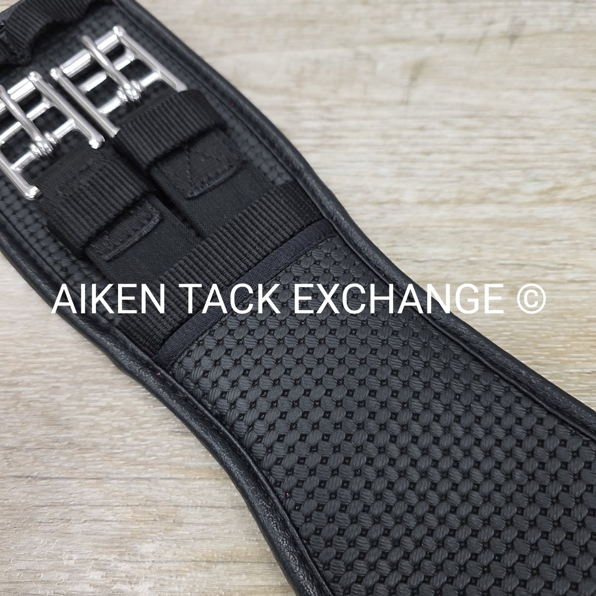 Ovation Airform Chafeless Dressage Girth, Black, 22"
