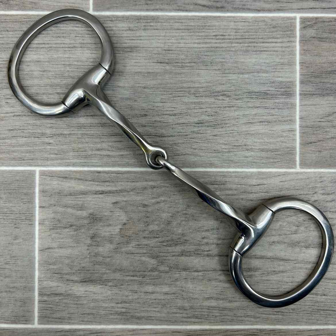 Single Joint Slow Twist Eggbutt Bit 5.75"